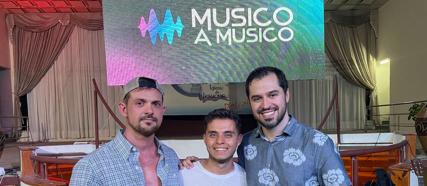 Wigginton and Oliveira with Musico a Musico