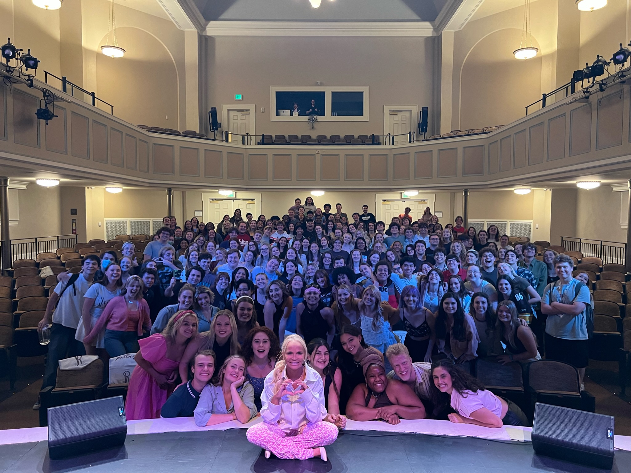 Kristin Chenoweth poses with group of students at her masterclass on campus