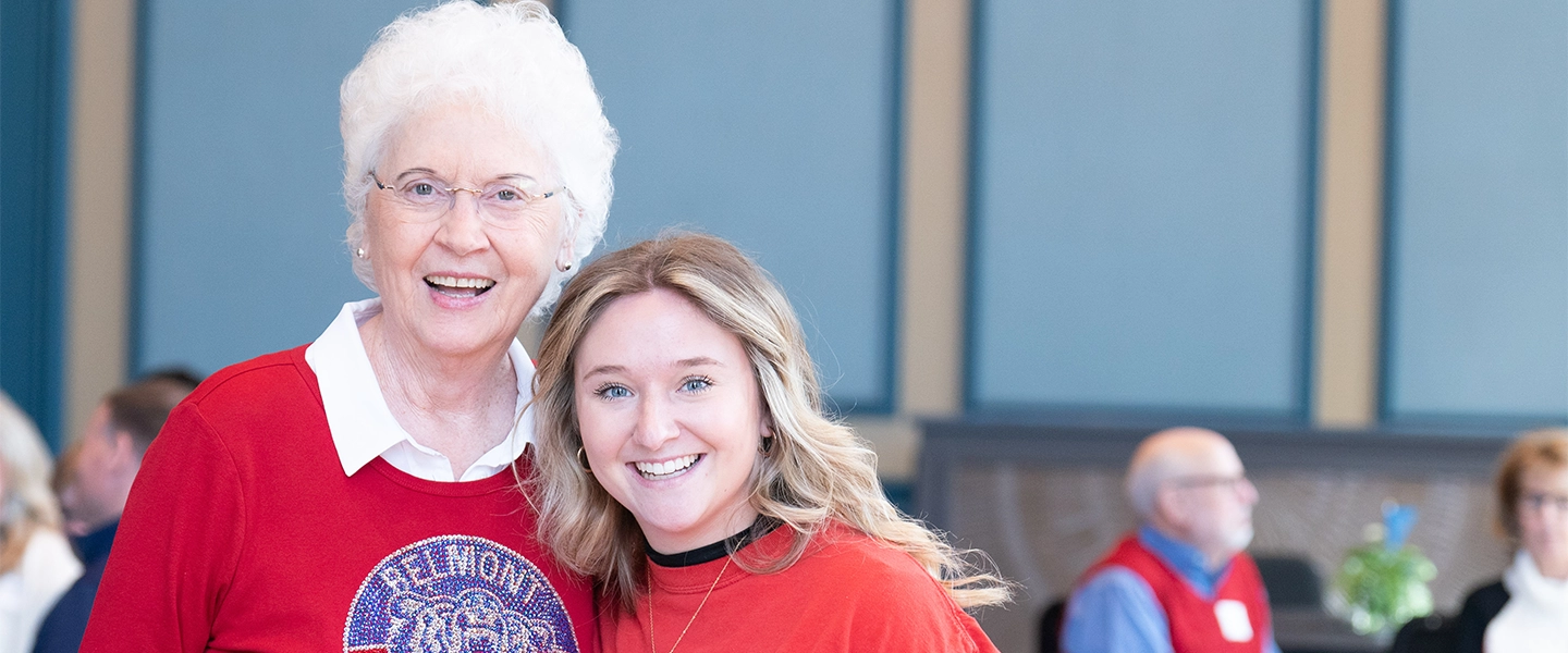 A picture of two women smiling for the camera