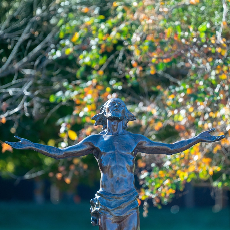 A statue of Jesus on Belmont's campus