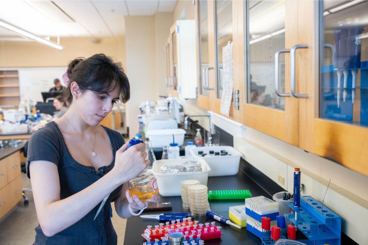 Izzy Valdivia in a Belmont lab