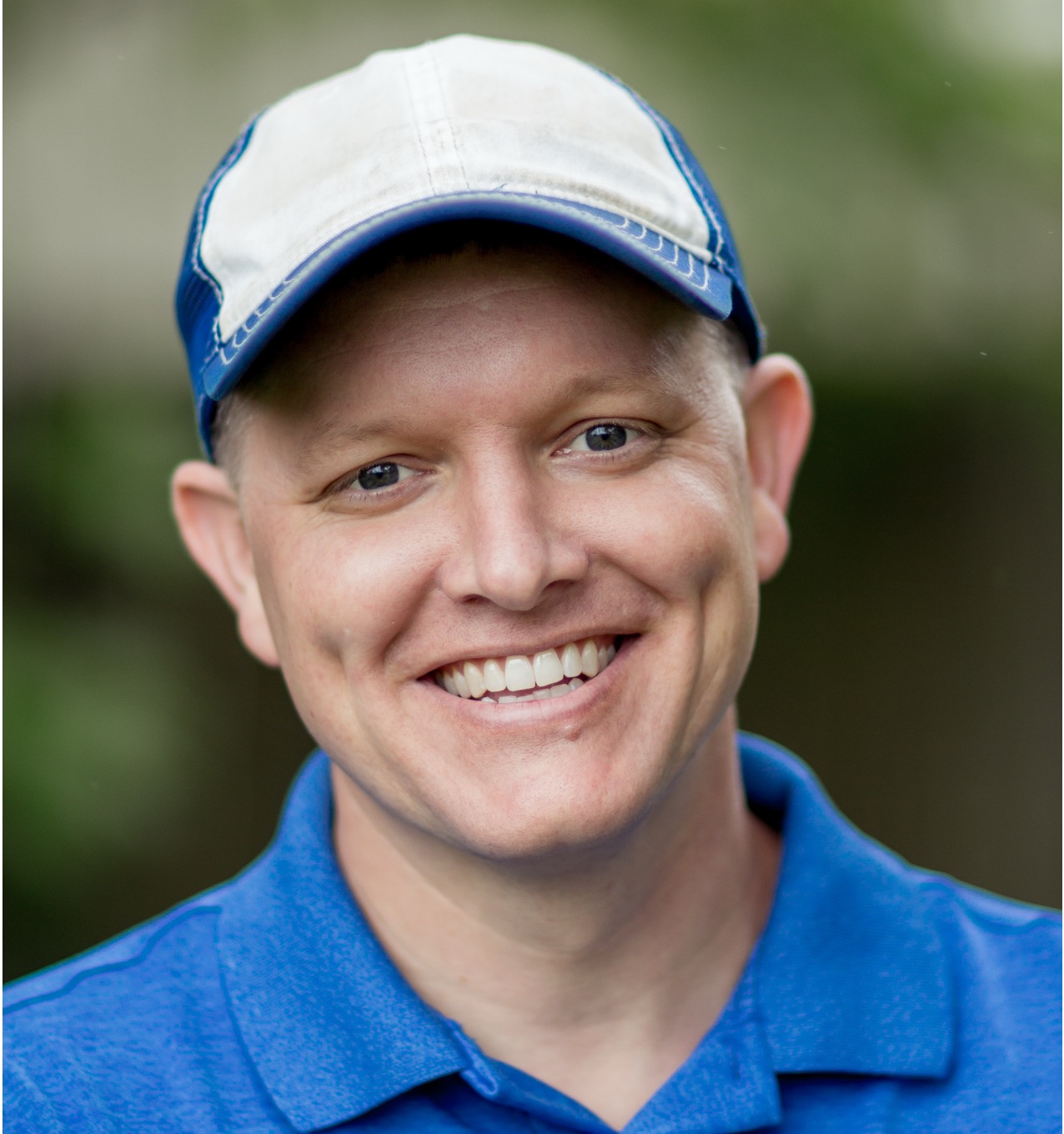 Destin Sandlin of the Smarter Every Day educational series