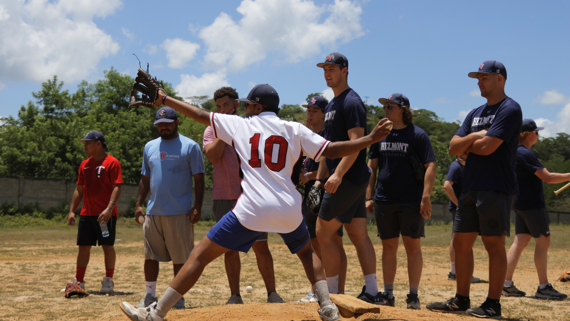 Belmont baseball in Nicaragua on a service trip