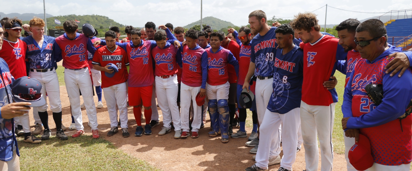 Belmont baseball in Nicaragua on a service trip 