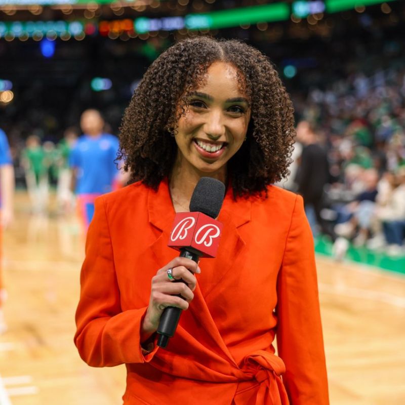 Paris Lawson before an OKC Thunder game