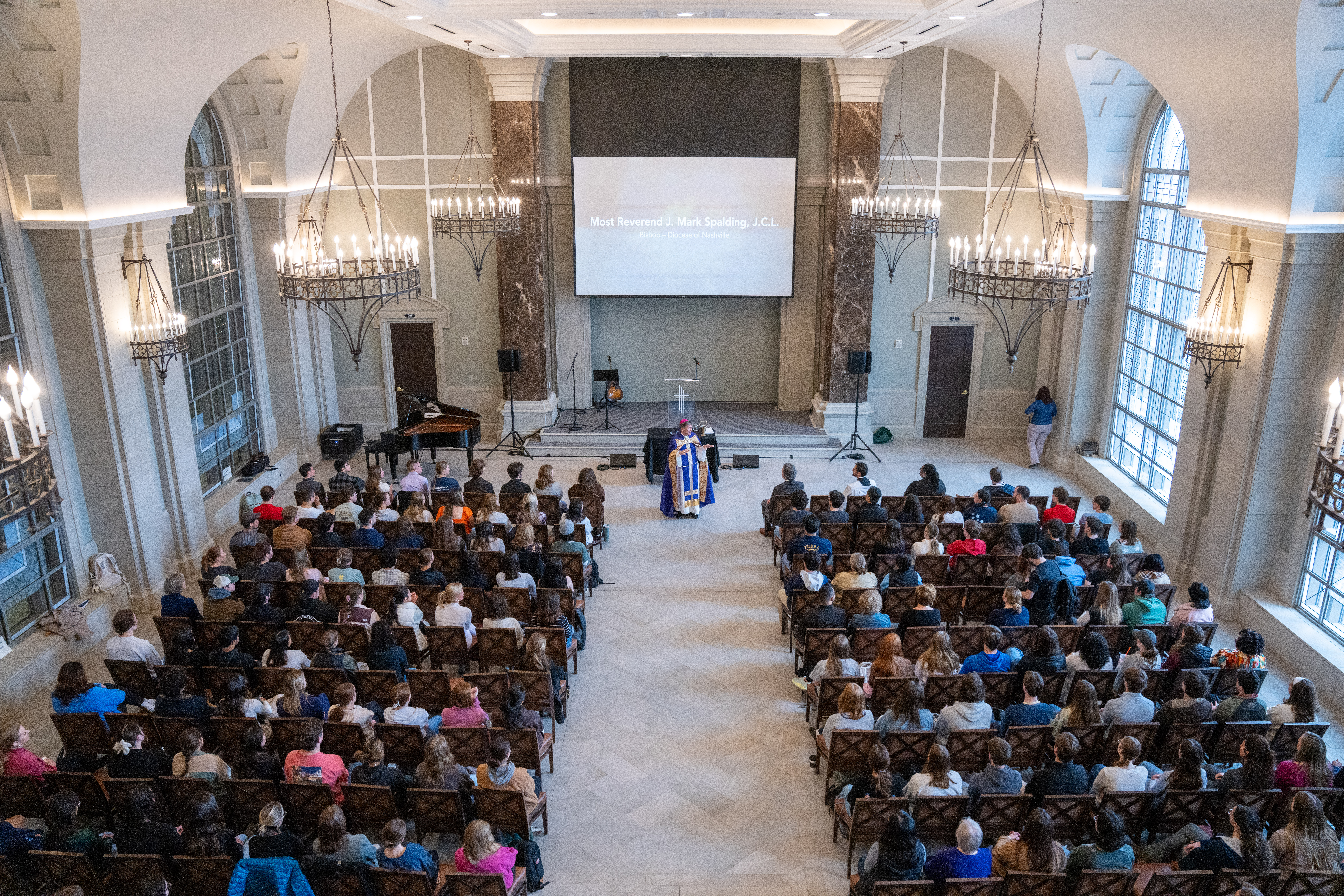 Image of the Gabhart chapel and bishop 
