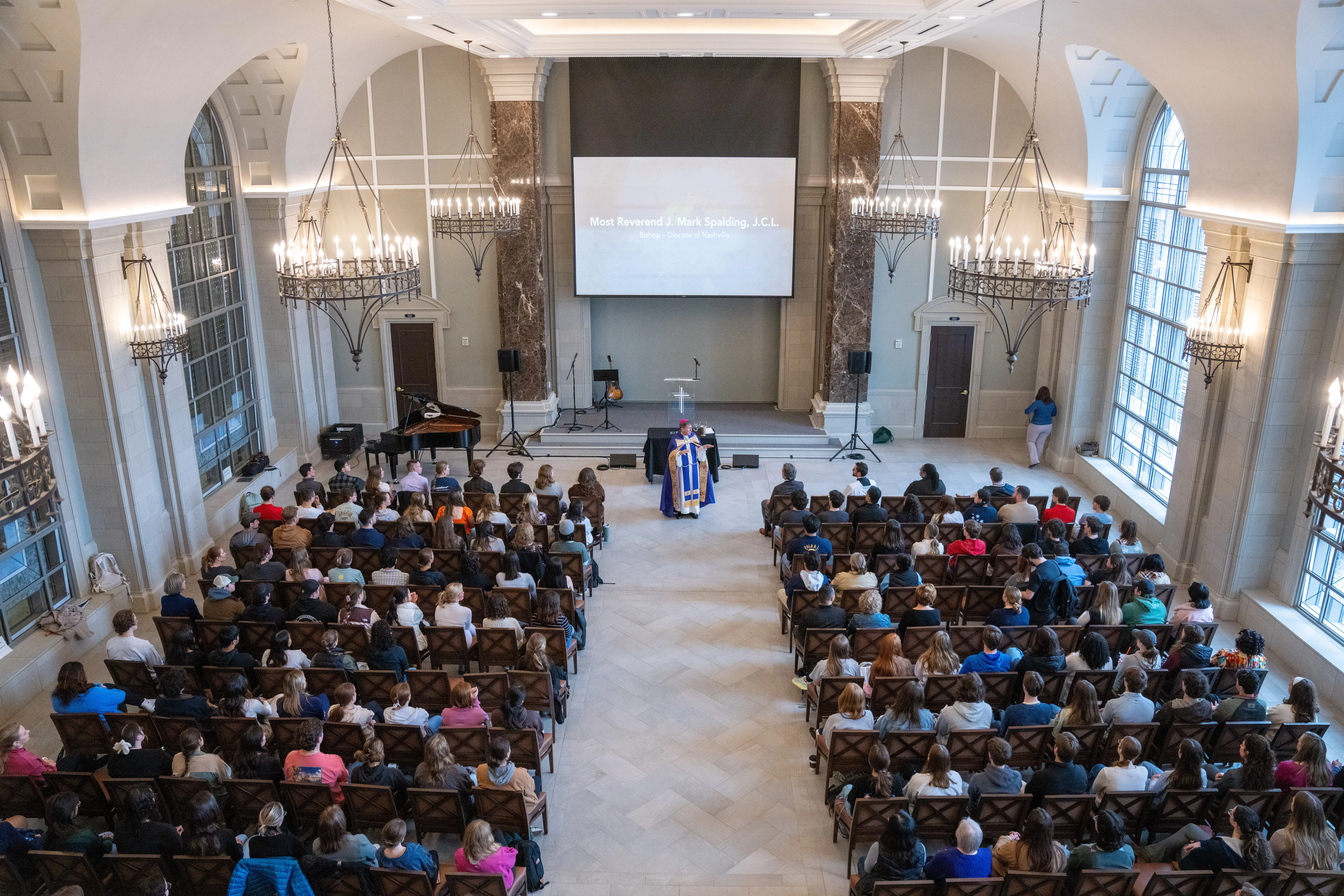Image of the Gabhart chapel and bishop 
