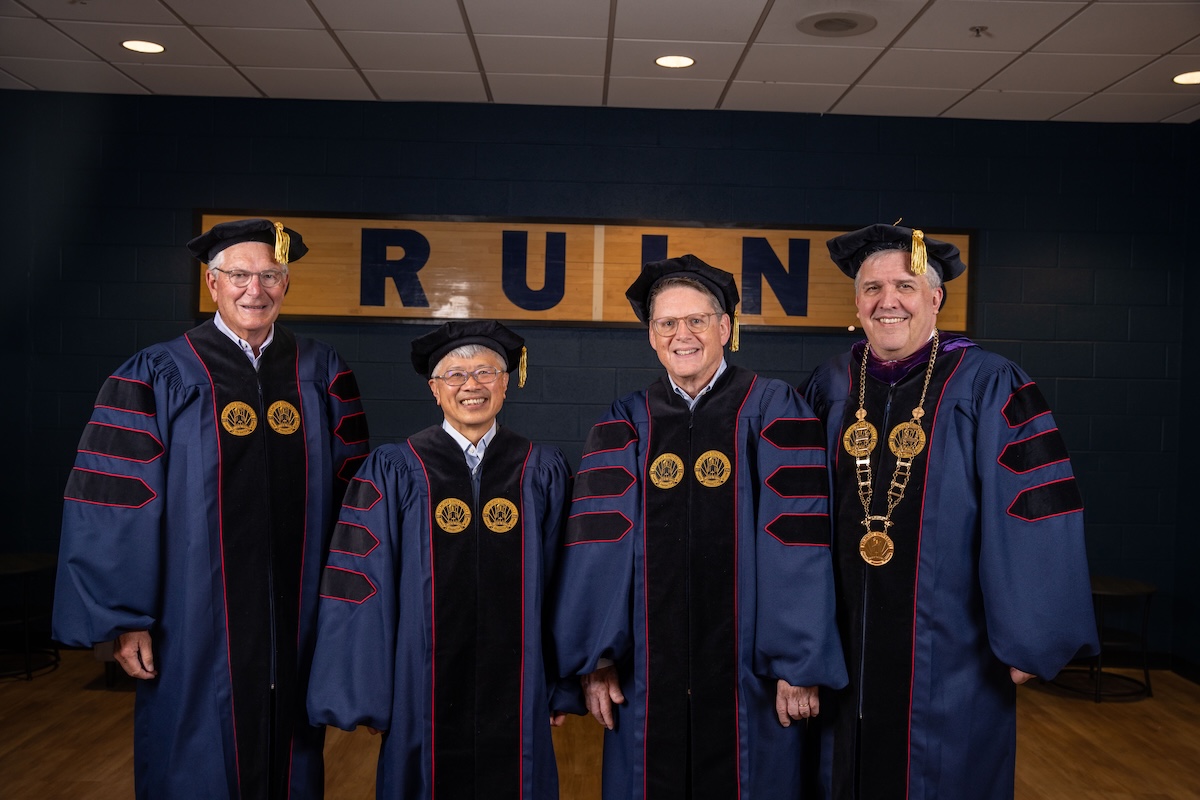 Belmont University President Dr. Greg Jones, Dr. Kim Tan, Michael Bontrager, Belmont Board of Trustees Chairman Milton Johnson