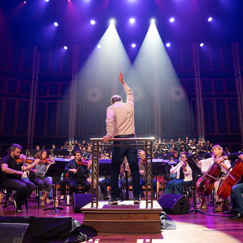 Eugene Kohen directs rehearsal