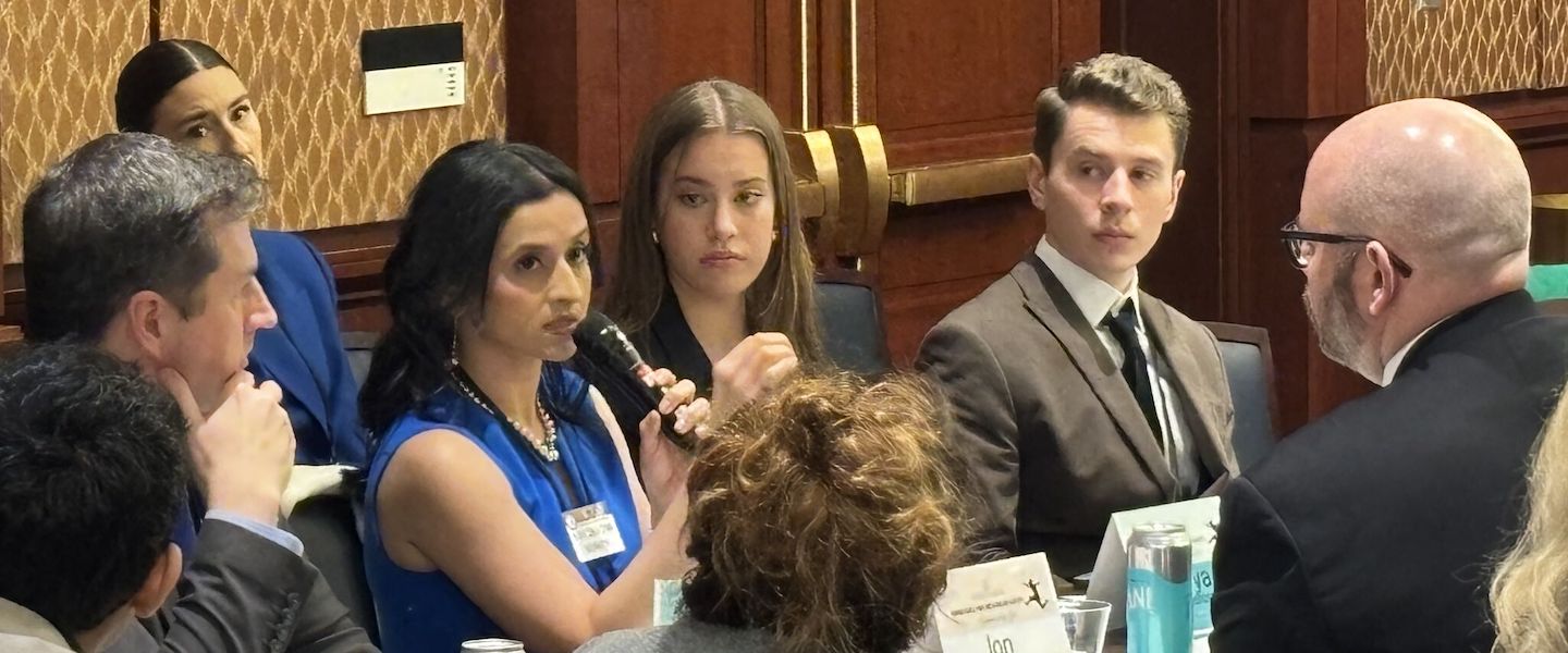 Belmont students at D.C. roundtable discussion