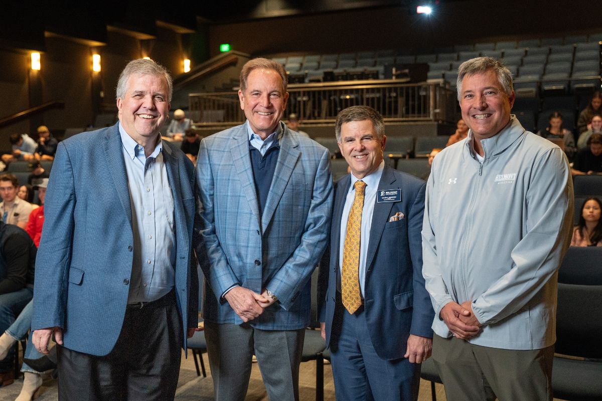 Greg Jones, Jim Nantz, David Gregory, Scott Corley