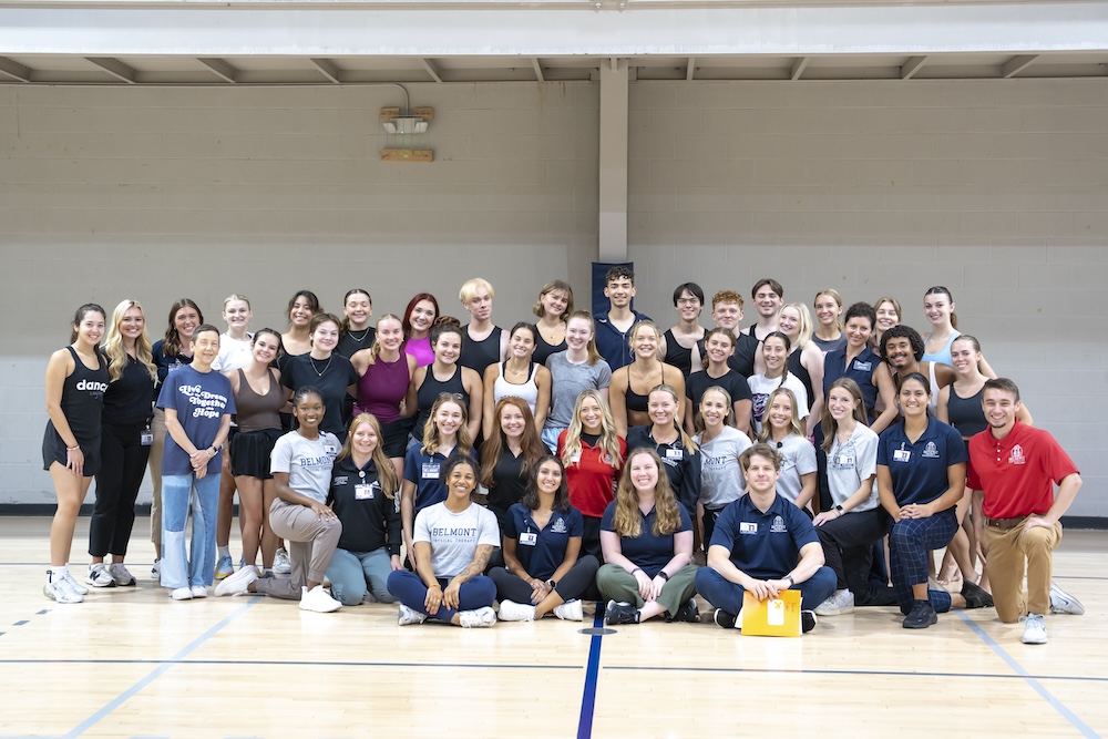 Dancers and PT students pose together