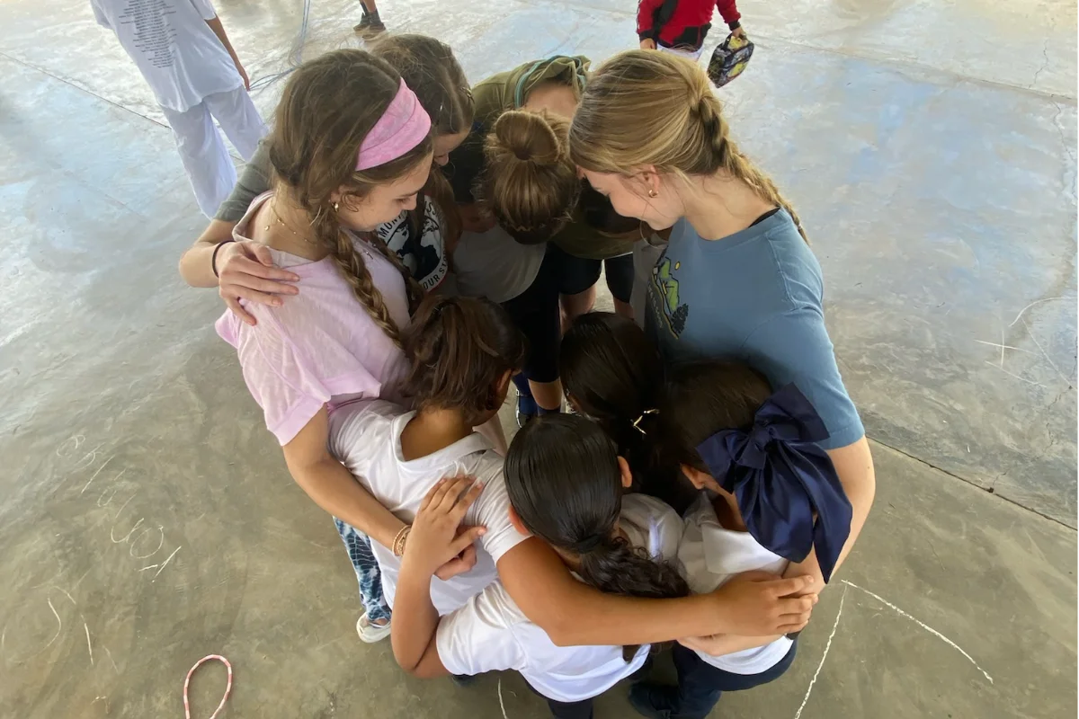 Students working on a mission trip