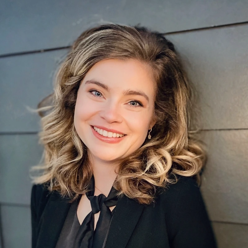 Lauren Massing, smiling at the camera