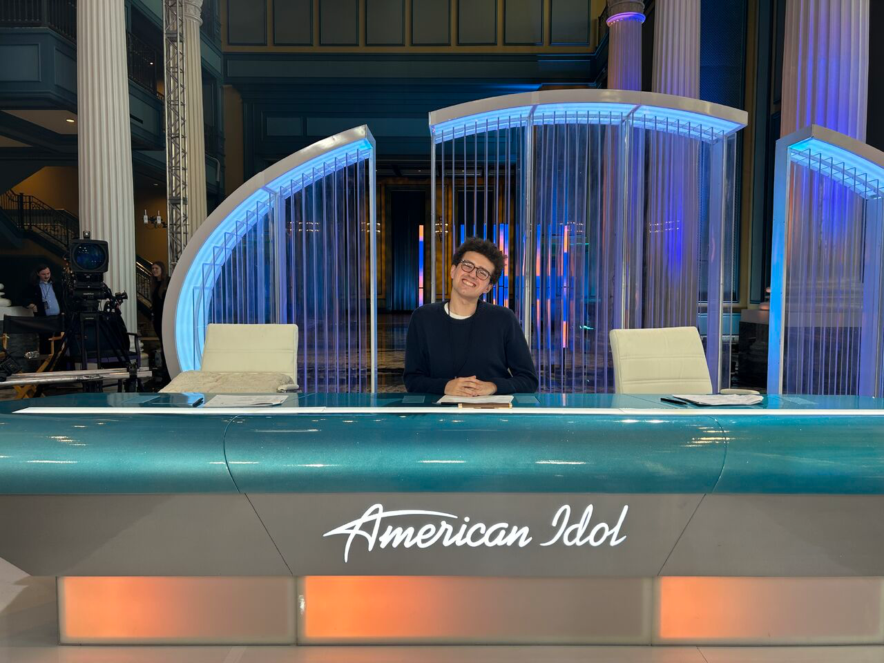James Shepard sitting at the American Idol desk