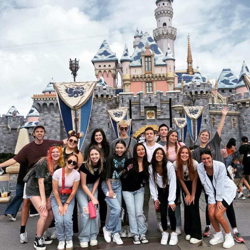 Belmont west students pose for picture at Disney
